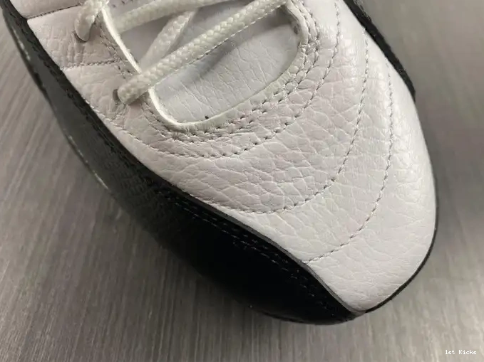 12 Retro 130690-125 (2013) Taxi Jordan 0520